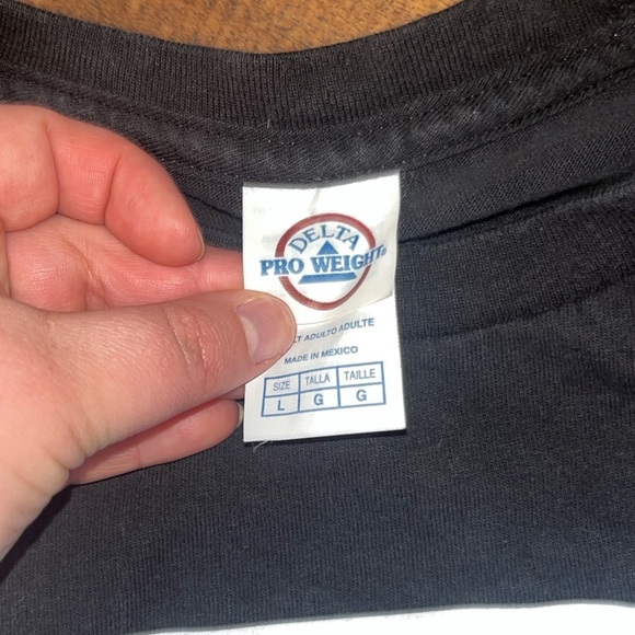 Philadelphia Eagles Jalen Hurts Black Shirt Size Large - Picture 3 of 5